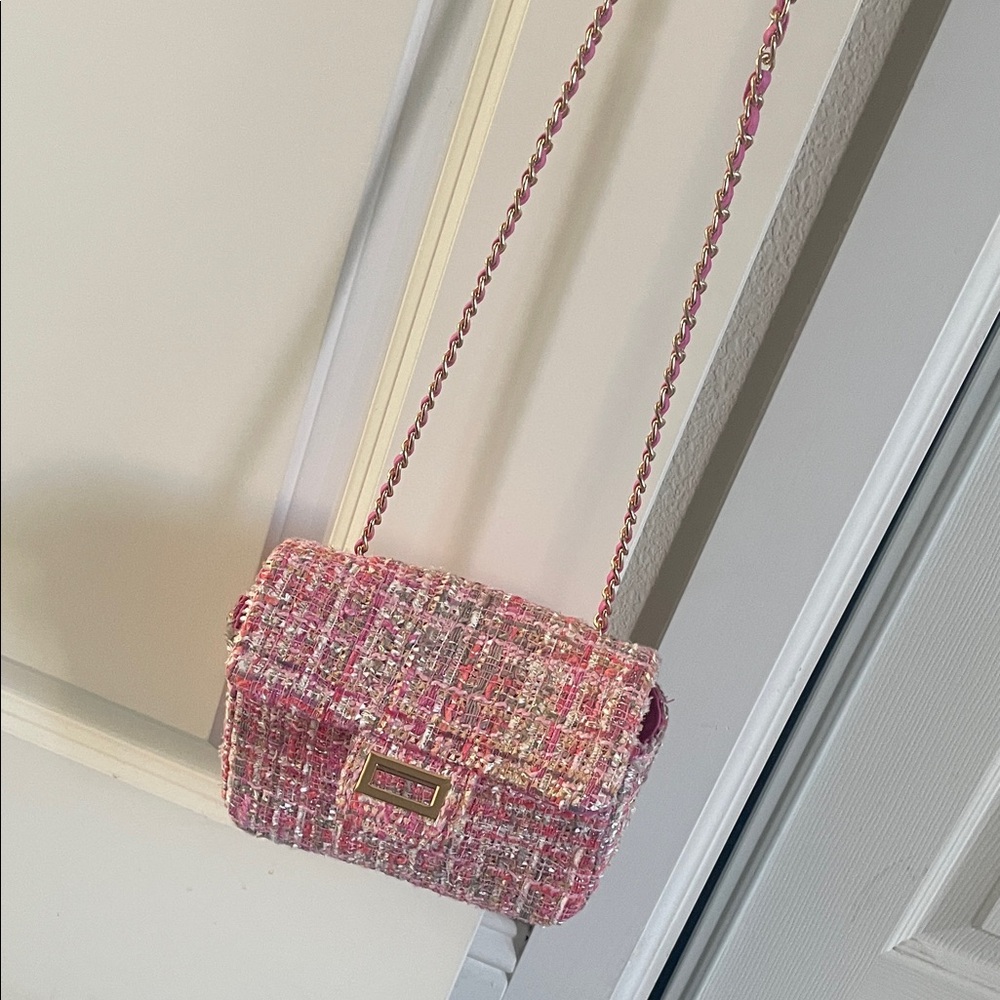 Lulus pink crossbody